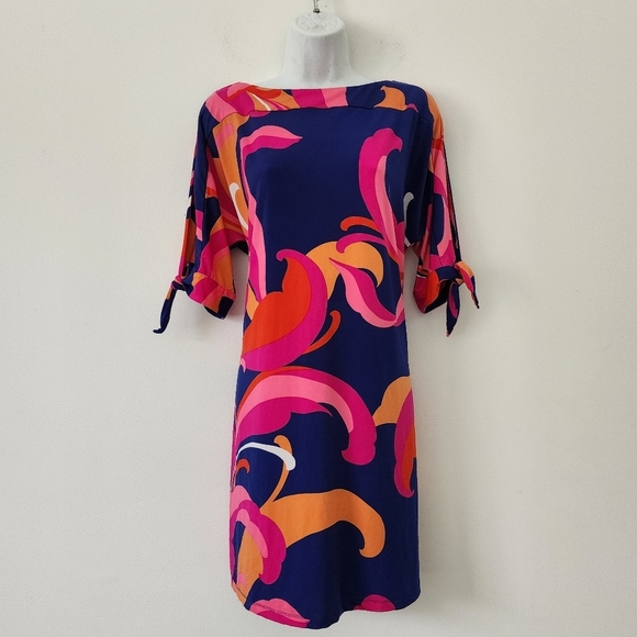 Trina Turk Vinet Short Shift Mini Tunic Dress Scrolling Slit Sleeve Knit Sz L - Picture 2 of 15